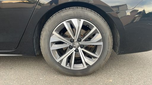 Peugeot 508 SW 1.6 Hybrid 225 e-EAT8 - Active Business – 2020 – 86226 km – Hybride rechargeable – Boîte Automatique — photo 14