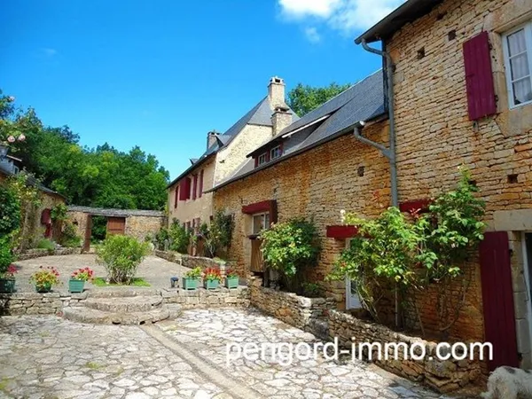 Maison - 641m ²