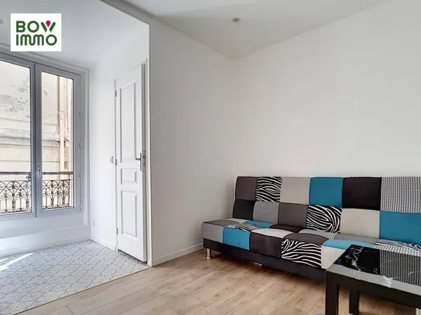Studio 1 pièce 12 m²