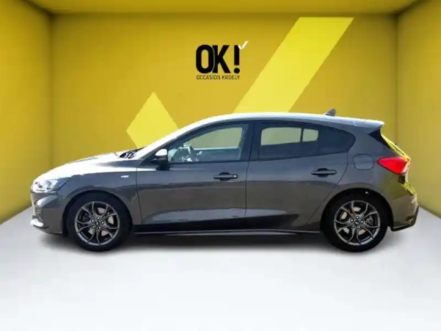 Ford Focus 2.0 150 st-line bva8 — photo 2