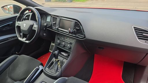 Seat Leon ST 2.0 TSI 290 DSG6 - Cupra – 2016 – 146000 km – Essence – Boîte Automatique — photo 27