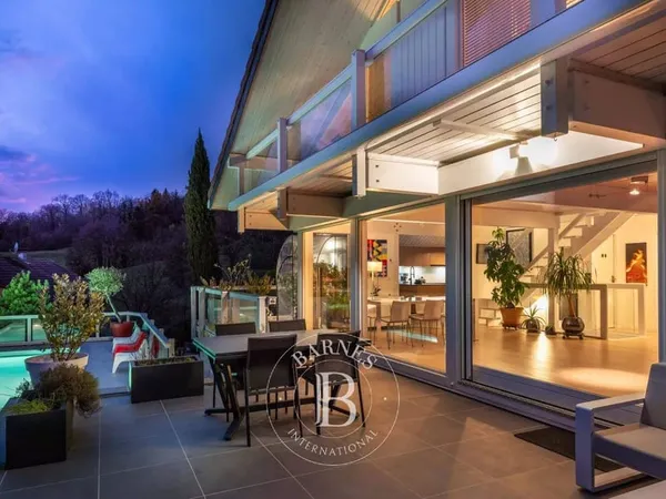 Villa 5 pièces 155 m²
