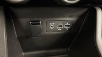 Renault Clio 1.0 TCe 100ch Limited GPL -21N — photo 30