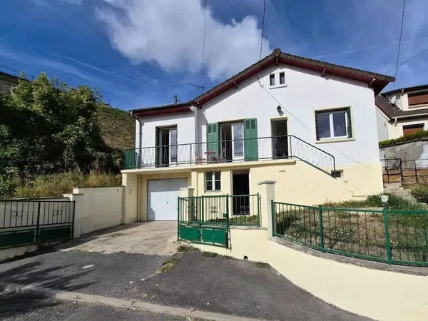 Maison de plain-pied 5 pièces 93 m²