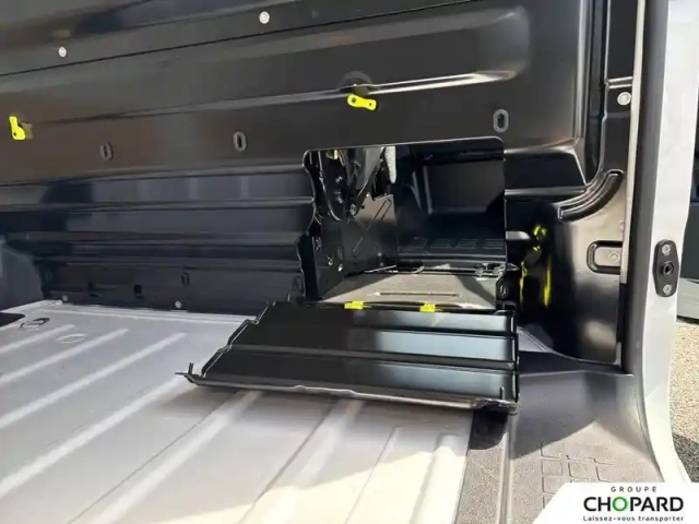 Citroën Jumpy fgn m diesel 150 ch automat. — photo 11