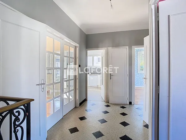 Maison 6 pièces 148 m²