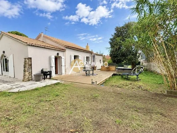 Maison de plain-pied 5 pièces 112 m²