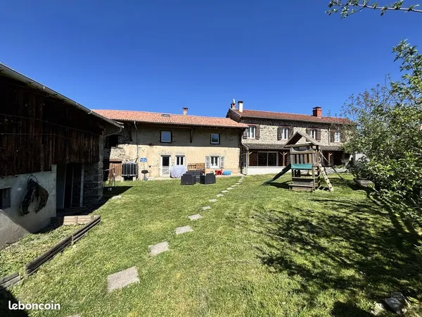 Propriété 7 pièces 170 m²