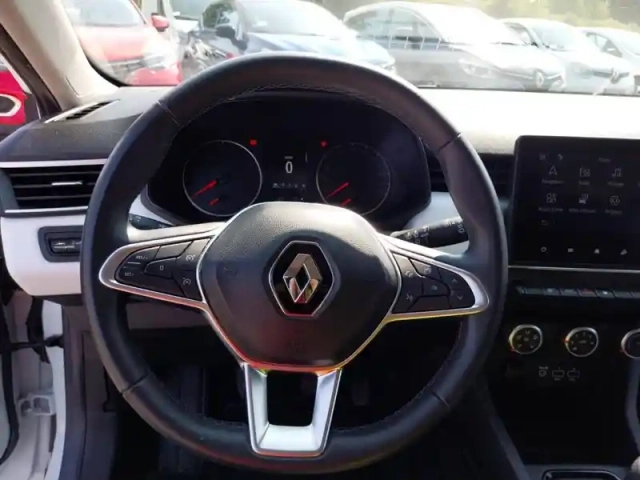 Renault Clio tce 90 — photo 11