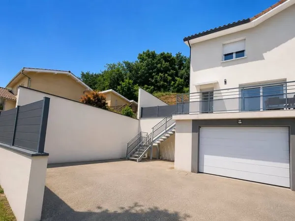 Maison 5 pièces 110 m²
