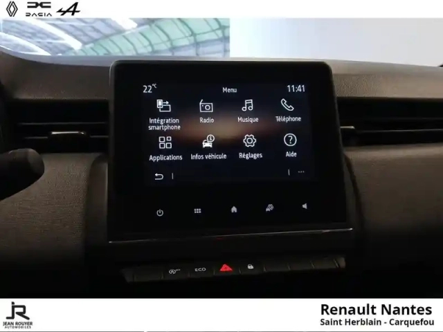 Renault Clio 1.0 tce 90ch evolution — photo 30
