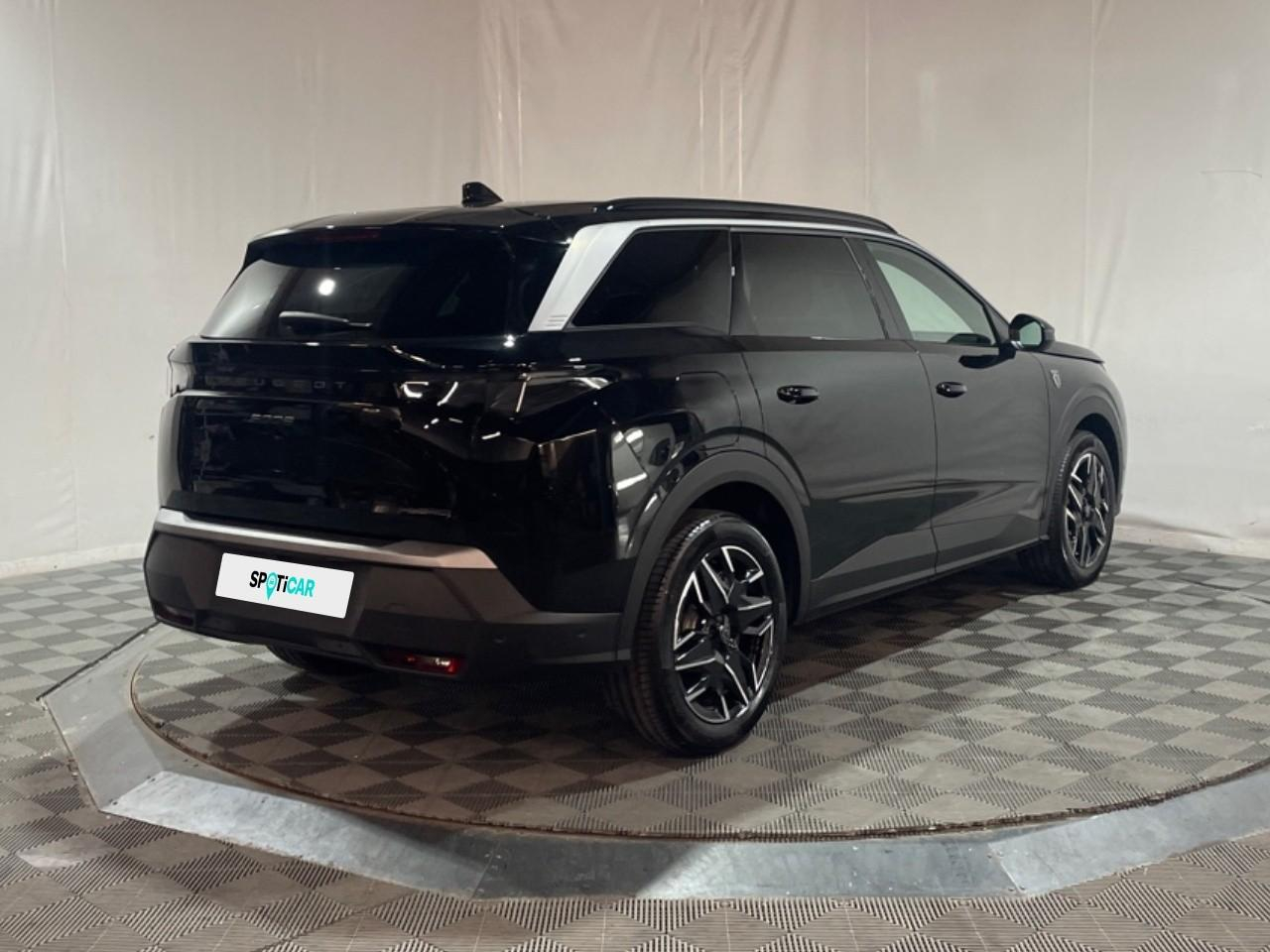 Peugeot 5008 hybrid 145 e-dcs6 gt — photo 5