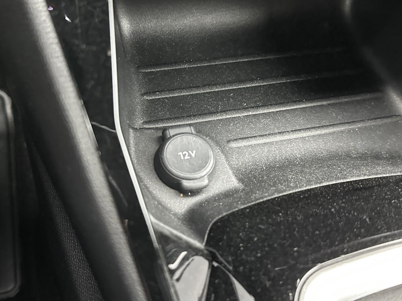 Peugeot 2008 puretech 130 s&s bvm6 gt — photo 30