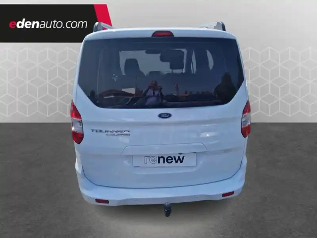 Ford Tourneo courier 1.5 tdci 100 bv6 s&amp;s — photo 4
