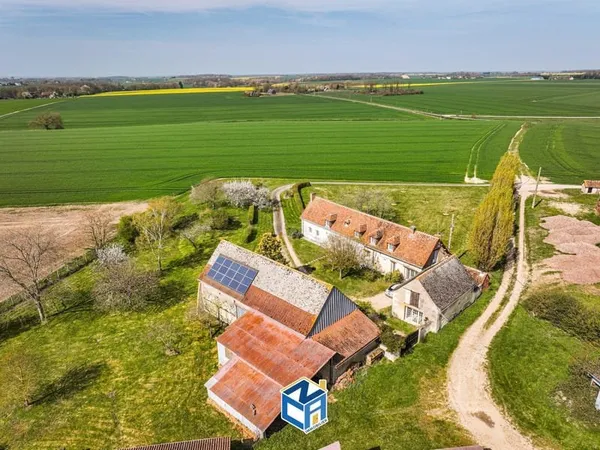 Charme et authenticité pour cette propriété de 265m2