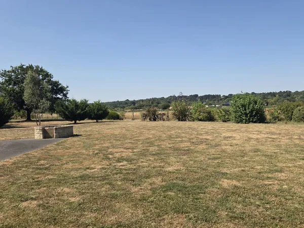 Terrain 2668 m²