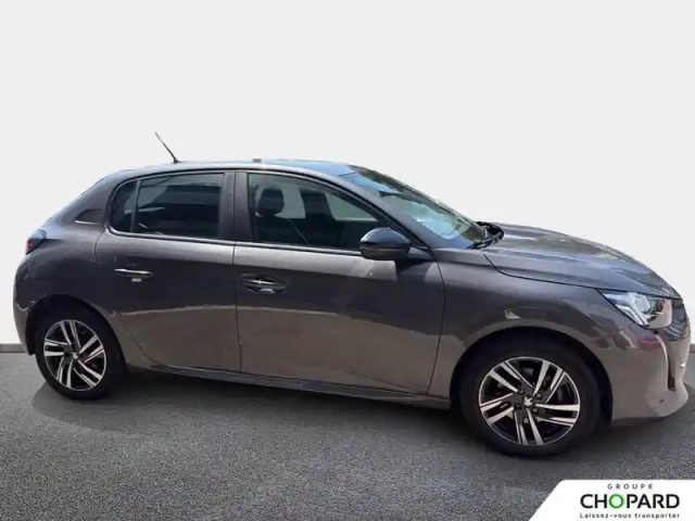 Peugeot 208 puretech 100 s&amp;s eat8 — photo 4