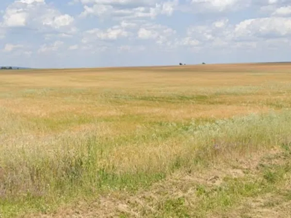 Terrain 800 m²
