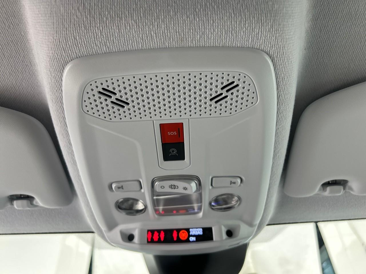 Peugeot 208 100 s&s bvm6 allure — photo 30