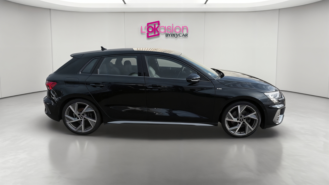 Audi A3 Sportback 35 TFSI Mild Hybrid 150 S tronic 7 — photo 6