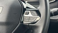 Peugeot 208 1.2 100ch S&S Style — photo 16