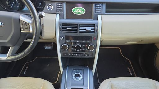 Land Rover Discovery Sport 2.0 TD4 180 4WD BVA8 - HSE – 2015 – 146276 km – Diesel – Boîte Automatique — photo 26