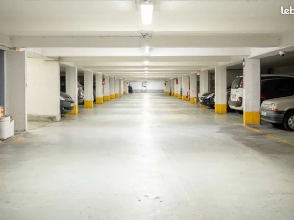 Parking à louer - Paris 13 Place d'Italie / Campo-Formio / Nationale / Chevaleret