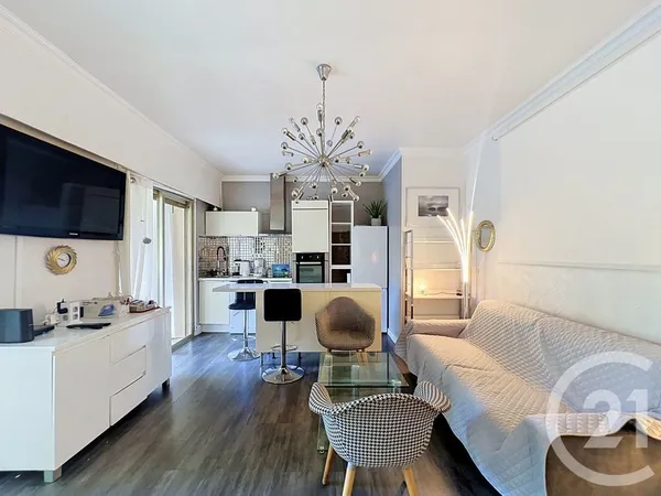 Appartement 1 pièce 48 m²