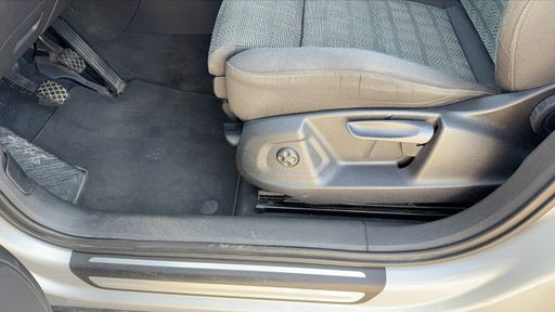 Audi Q3 2.0 TDI 140 Quattro - Ambition Luxe – 2013 – 143355 km – Diesel – Boîte Manuelle — photo 16