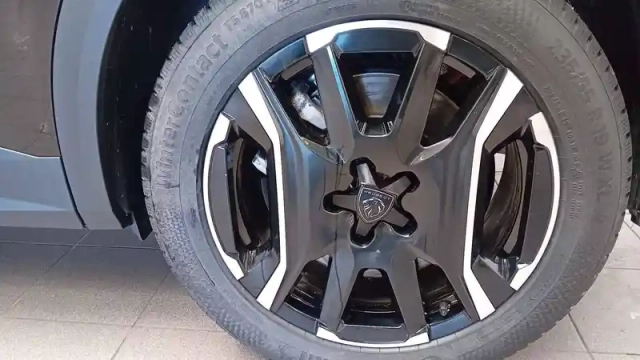 Peugeot 3008 plug-in hybrid 195 e-dcs7 — photo 35