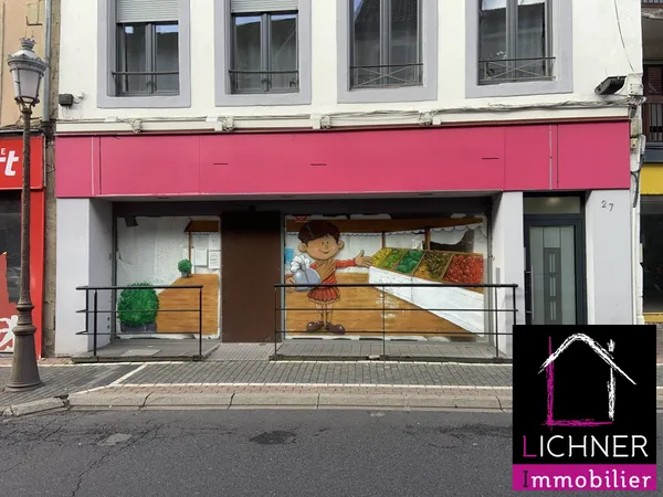Local commercial 153 m²
