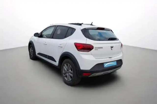 Dacia Sandero eco-g 100 - 22 — photo 4
