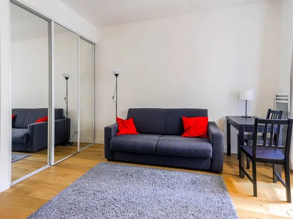 Studio 1 pièce 18 m²