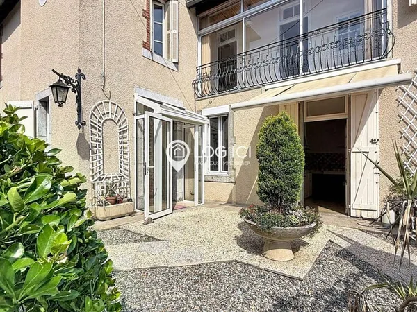 Maison 7 pièces 176 m²