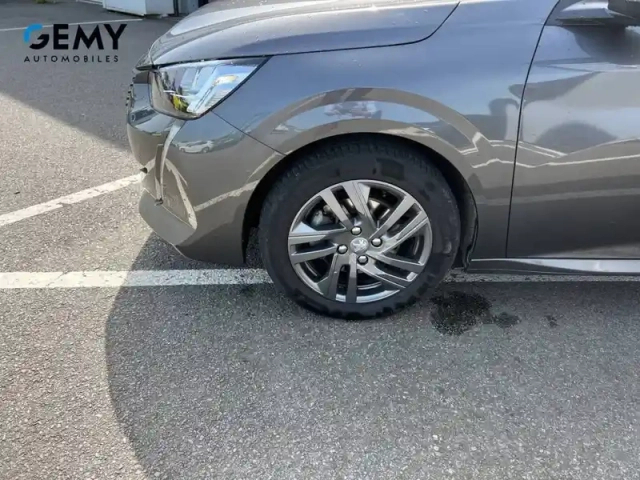 Peugeot 208 puretech 100 s&amp;s bvm6 — photo 11