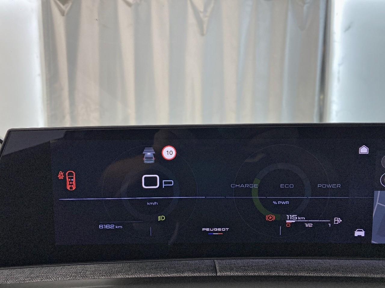 Peugeot 5008 hybrid 145 ch e-dcs6 allure — photo 13