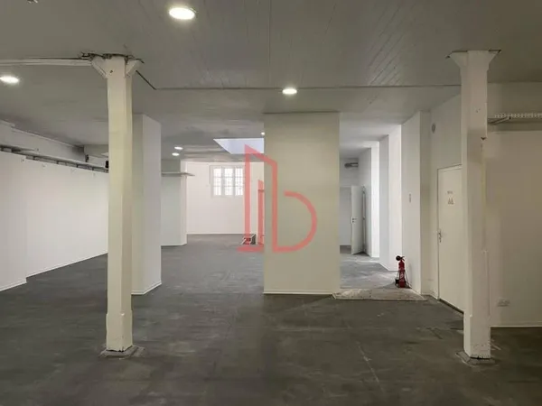 Bureaux 444 m²