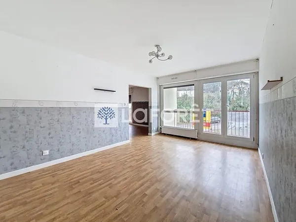 Appartement Grand Charmont 5 pièce(s) 94 m2