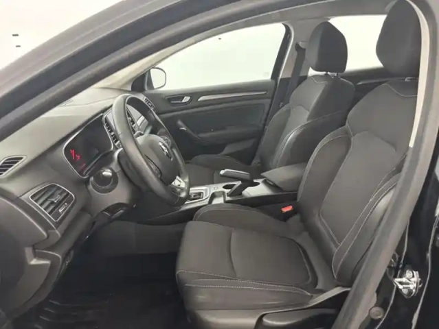 Renault Megane 1.5 blue dci 115ch business edc -21b — photo 9