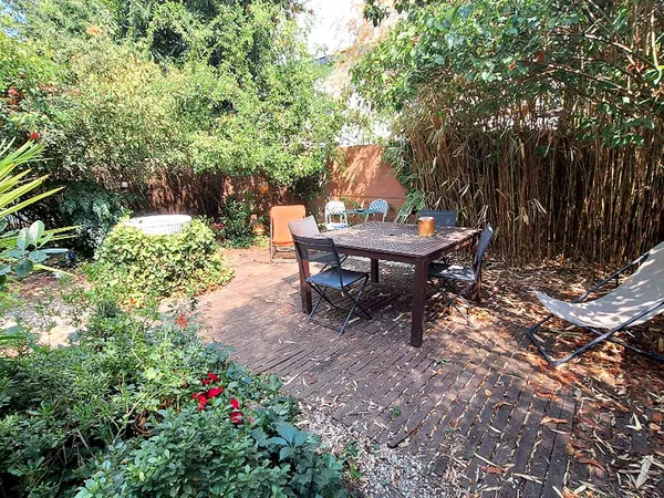 Vends appartement avec jardin