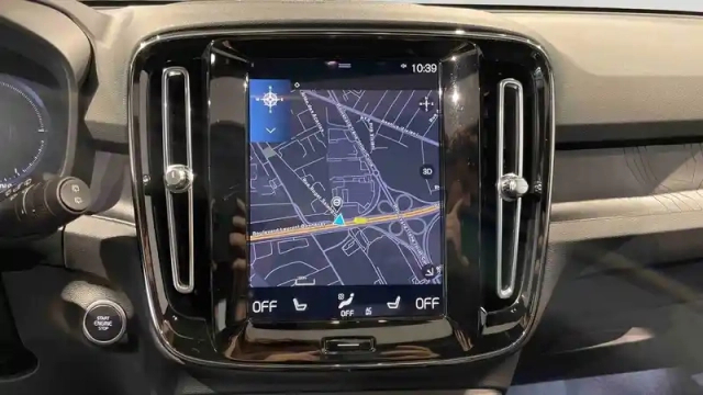 Volvo Xc40 t5 recharge 180+82 ch dct7 — photo 14