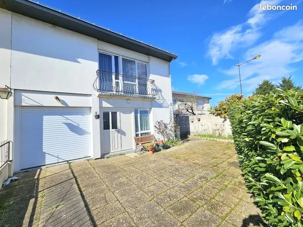 Maison de 111m2 habitables sur parcelle de 300m2