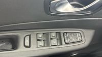 Renault Captur 1.2 TCe 120ch energy Intens EDC — photo 28