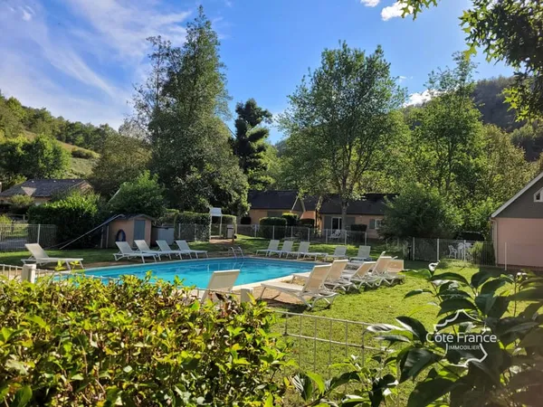 Fonds de Commerce d'un Village de vacances - 20 Chalets | re