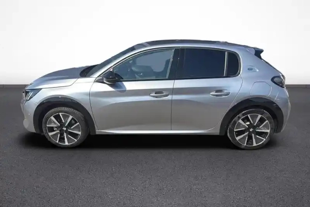 Peugeot 208 electrique 50 kwh 136ch — photo 3