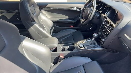 Audi RS5 4.2 FSI 450 Quattro S-Tronic 7 - RS – 2015 – 118144 km – Essence – Boîte Automatique — photo 34