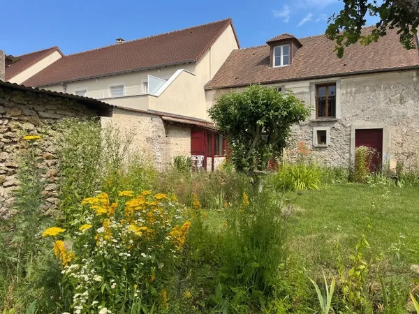 Superbe potentiel ! Maison en pierre de 103 m2 habitables en