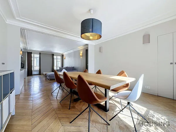 Appartement 5 pièces 130 m²