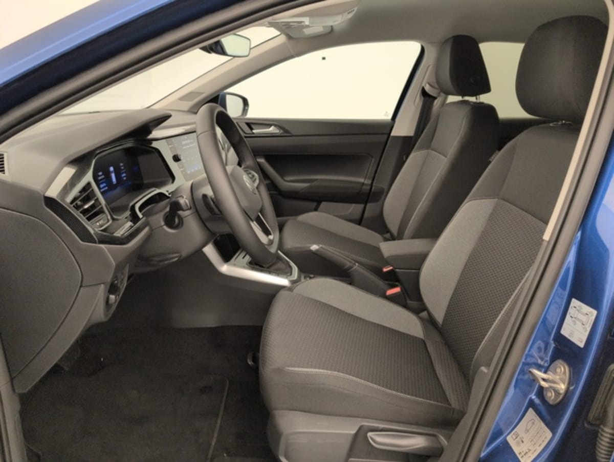 Volkswagen Polo — photo 16