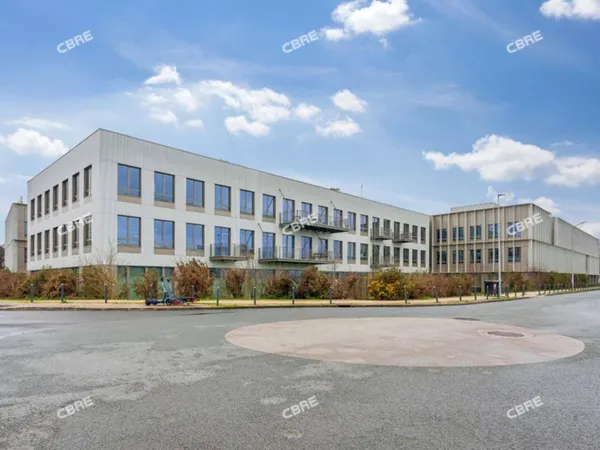 Bureaux 1047 m²